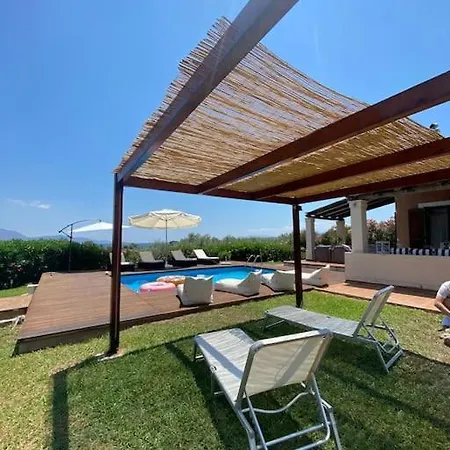 Georges Galaxidi, Family, Pool And Garden Galaxídhion