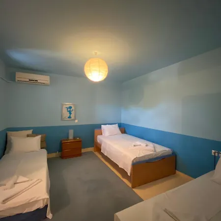 Georges Galaxidi, Family, Pool And Garden *